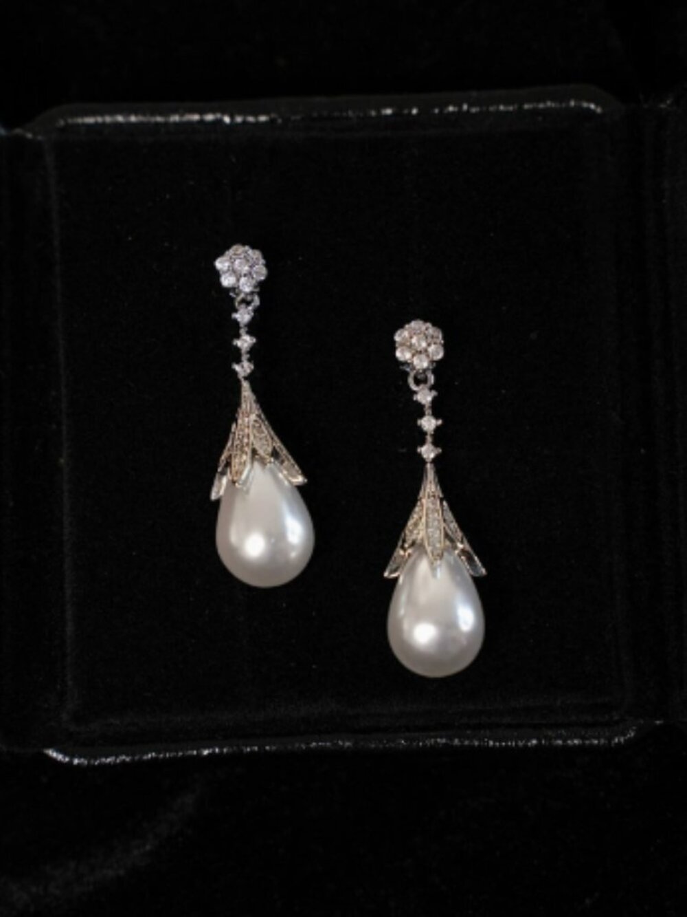 Bridal Wedding Silver Tone Lace Filigree Pearl Drop Earrings Prom Evening Statem - Picture 2 of 2